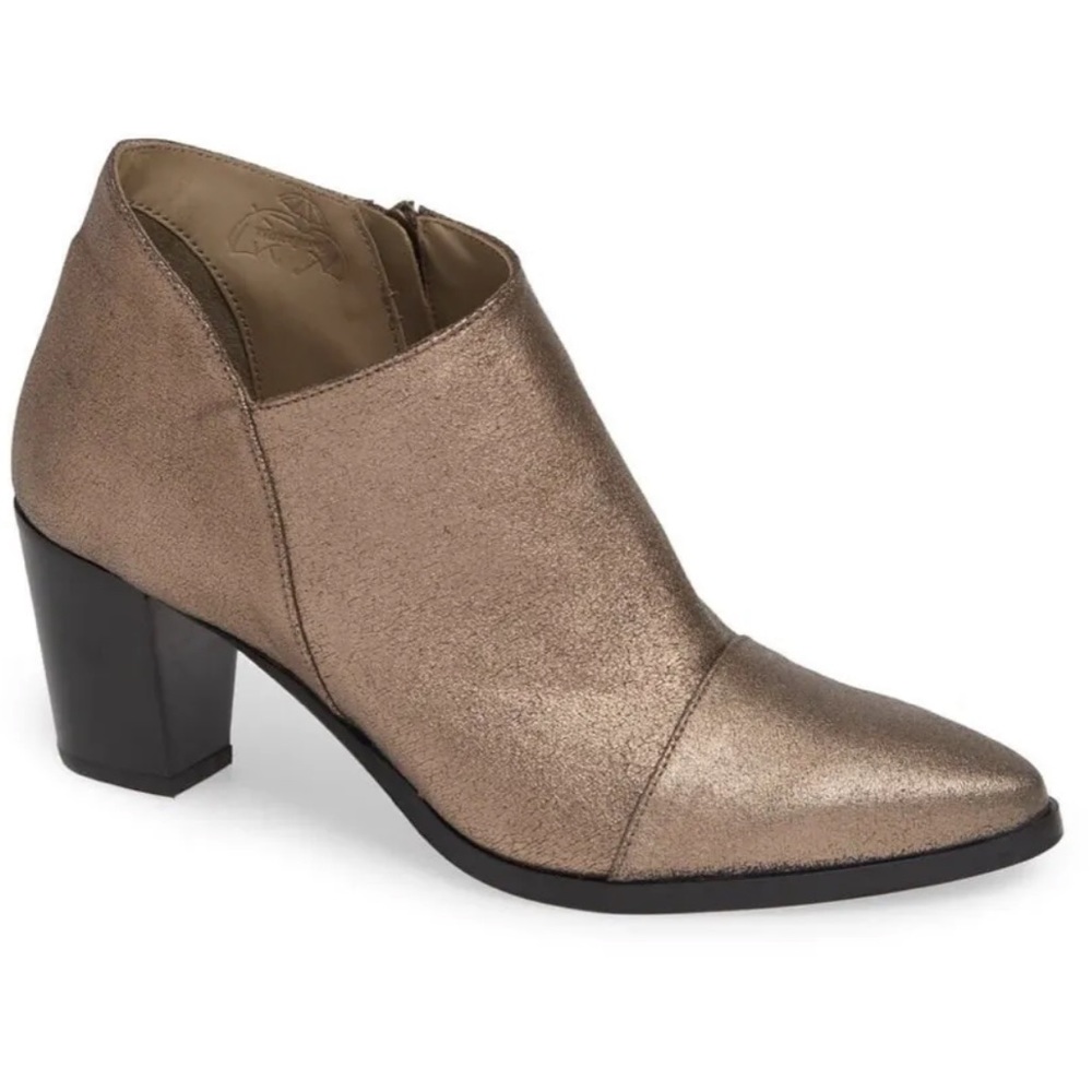 Italeau Leather Booties 38 Bronze Metallic Pointed Toe Block Heel Ankle Boots